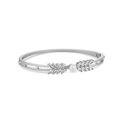 Silver flower and pearl bangle